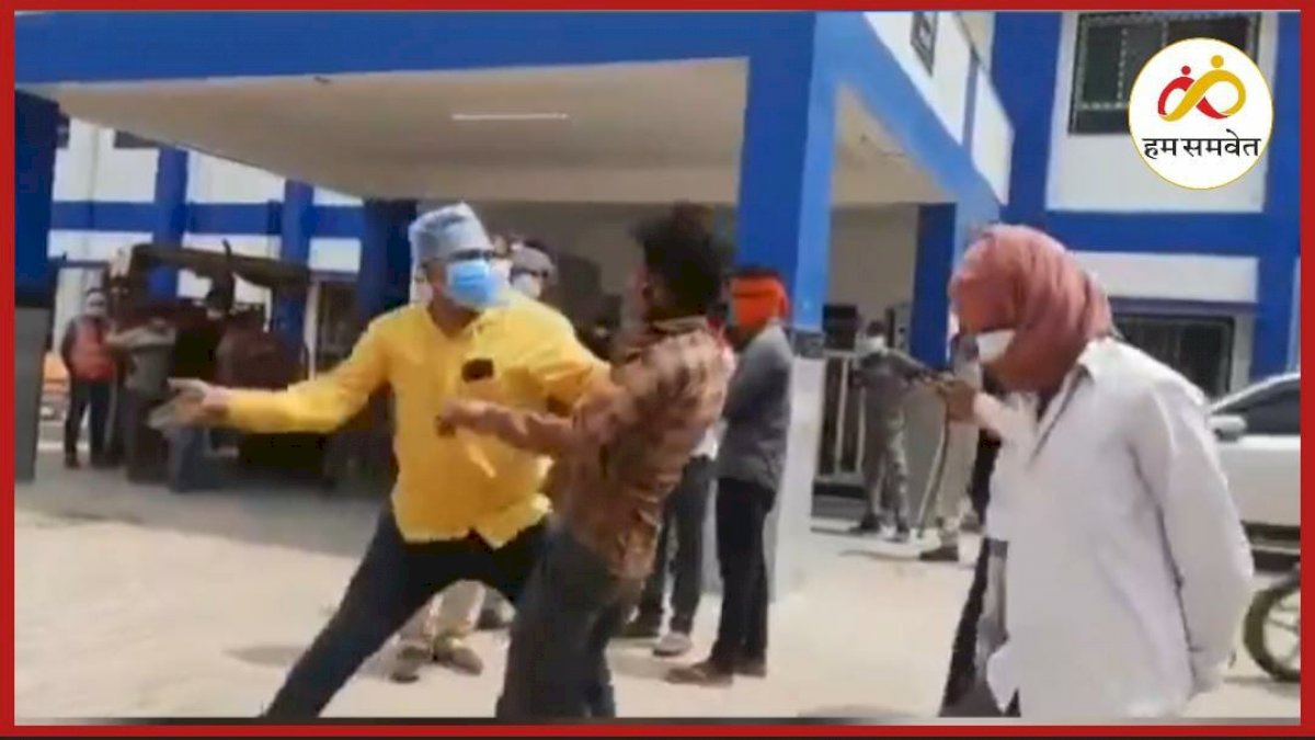 बालाघाट: लांजी नगर परिषद के CMO पर लगा मरीज के परिजनों से मारपीट का आरोप बालाघाट: लांजी नगर परिषद के CMO पर लगा मरीज के परिजनों से मारपीट का आरोप