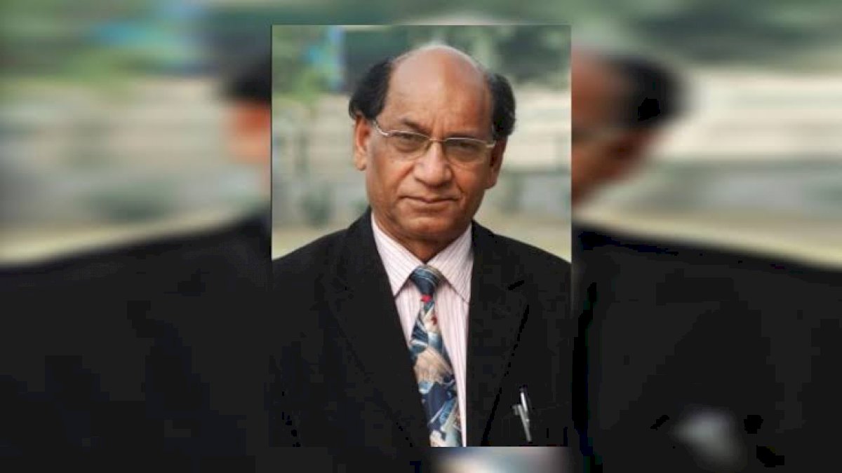 नहीं रहे साहित्यकार कुंवर बेचैन, कोरोना ने लील ली ज़िन्दगी नहीं रहे साहित्यकार कुंवर बेचैन, कोरोना ने लील ली ज़िन्दगी