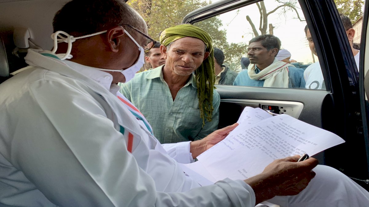 राजगढ़ के लोगों के लिए दिग्विजय सिंह ने उठाई आवाज, सीएम शिवराज को लिखा पत्र राजगढ़ के लोगों के लिए दिग्विजय सिंह ने उठाई आवाज, सीएम शिवराज को लिखा पत्र