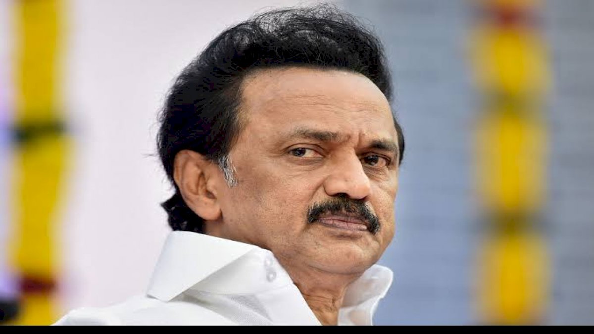 तमिलनाडु में डीएमके की जीत के बाद महिला ने काट ली अपनी जीभ, डीएमके की जीत की मांगी थी मन्नत तमिलनाडु में डीएमके की जीत के बाद महिला ने काट ली अपनी जीभ, डीएमके की जीत की मांगी थी मन्नत