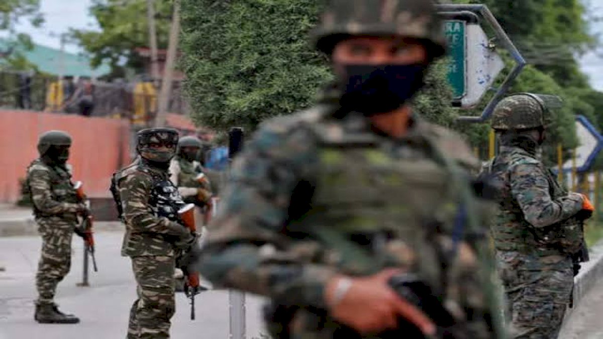 बंगाल में बीजेपी के 61 विधायकों को मिलेगी X श्रेणी की सुरक्षा, गृह मंत्रालय का फैसला बंगाल में बीजेपी के 61 विधायकों को मिलेगी X श्रेणी की सुरक्षा, गृह मंत्रालय का फैसला