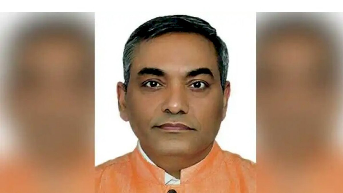 अफगानिस्तान में भारतीय राजनयिक विनेश कालरा नही रहे, कोरोना से हुआ निधन अफगानिस्तान में भारतीय राजनयिक विनेश कालरा नही रहे, कोरोना से हुआ निधन