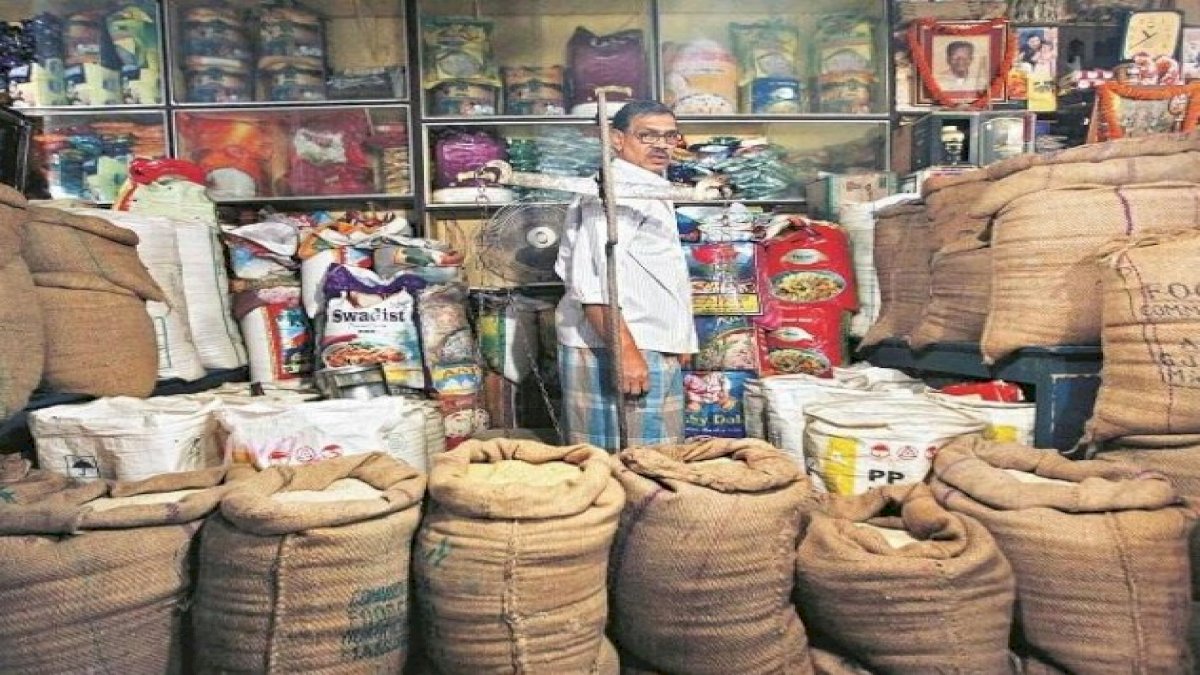 केंद्र का राज्यों को निर्देश: सभी दिन देर रात तक खुली रहें सरकारी राशन की दुकानें, गरीबों को मिल सके मुफ्त अनाज केंद्र का राज्यों को निर्देश: सभी दिन देर रात तक खुली रहें सरकारी राशन की दुकानें, गरीबों को मिल सके मुफ्त अनाज