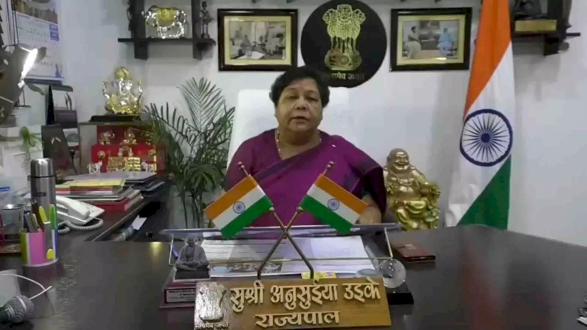 आदिवासी समाज के प्रमुख लोग जन-जागरुकता के लिए कोविड वैक्सीन लगाकर फोटो वायरल करें: अनुसुईया उइके आदिवासी समाज के प्रमुख लोग जन-जागरुकता के लिए कोविड वैक्सीन लगाकर फोटो वायरल करें: अनुसुईया उइके