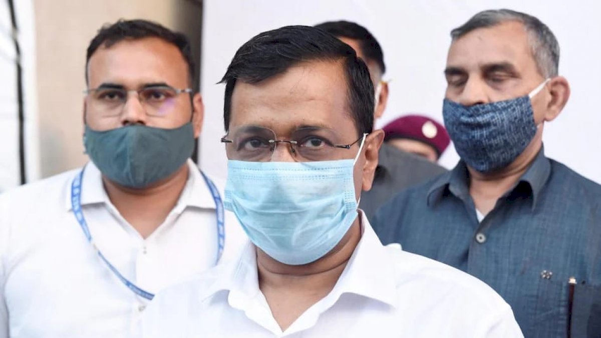 कोरोना स्ट्रेन को लेकर केजरीवाल के ट्वीट से भड़का सिंगापुर, भारतीय हाईकमिश्नर को किया तलब कोरोना स्ट्रेन को लेकर केजरीवाल के ट्वीट से भड़का सिंगापुर, भारतीय हाईकमिश्नर को किया तलब