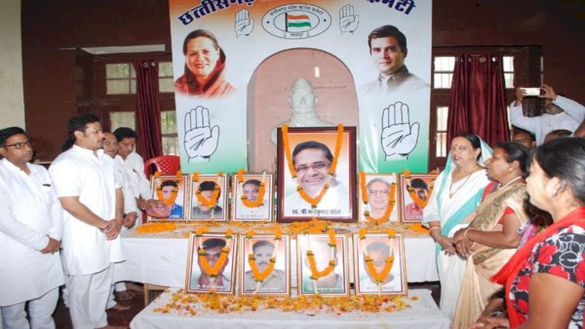 झीरम घाटी हमले के 8 बरस बाद भी दोषियों को नहीं मिली सजा, वरिष्ठ कांग्रेस नेताओं समेत 30 लोगों की गई थी जान झीरम घाटी हमले के 8 बरस बाद भी दोषियों को नहीं मिली सजा, वरिष्ठ कांग्रेस नेताओं समेत 30 लोगों की गई थी जान