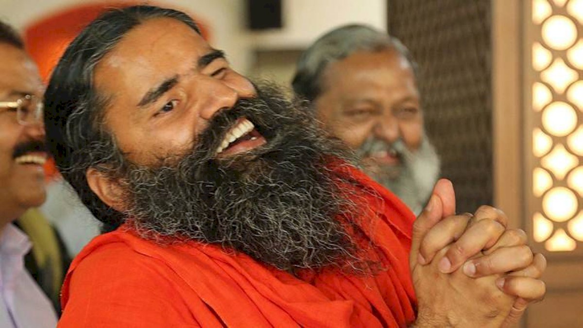 अरेस्ट तो मुझे उनका बाप भी नहीं कर सकता, डॉक्टरों को लेकर रामदेव का शर्मनाक बयान अरेस्ट तो मुझे उनका बाप भी नहीं कर सकता, डॉक्टरों को लेकर रामदेव का शर्मनाक बयान