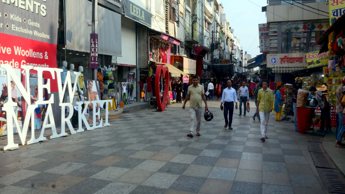 भोपाल में अनलॉक धीरे-धीरे शुरू, 1 जून से खुलेंगे सैलून और किराना दुकान, रेस्टोरेंट रहेंगे बंद भोपाल में अनलॉक धीरे-धीरे शुरू, 1 जून से खुलेंगे सैलून और किराना दुकान, रेस्टोरेंट रहेंगे बंद
