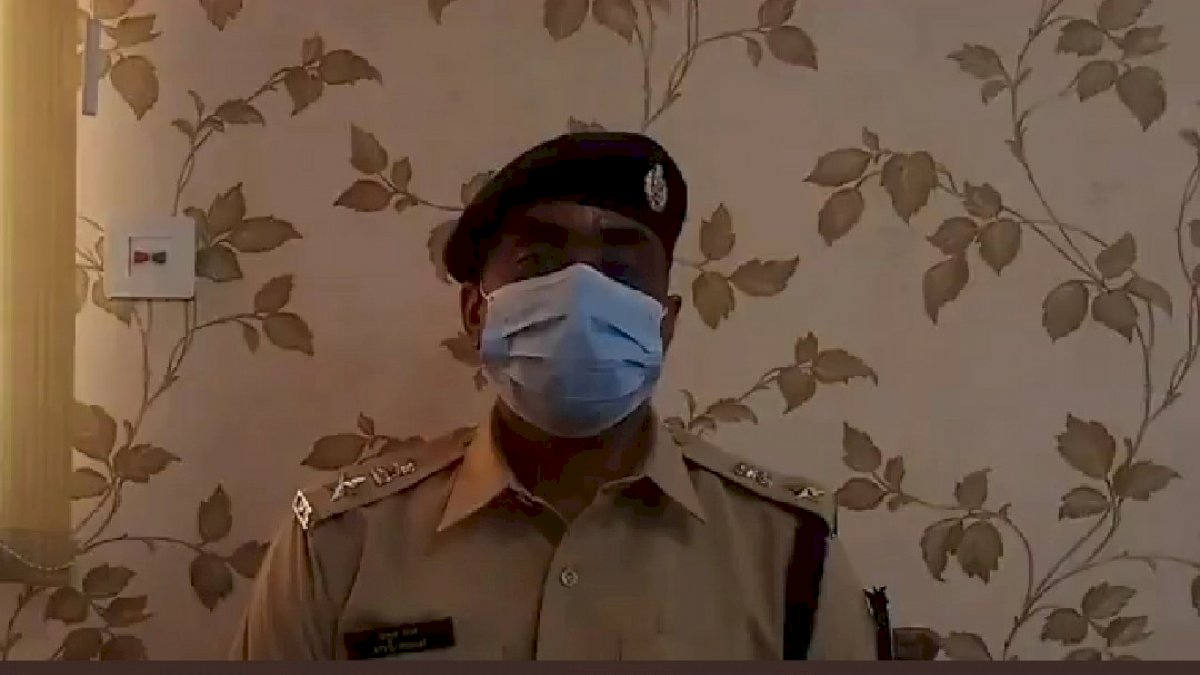 सागर में केवल पांच दिन ही रिपोर्टिंग कर पाएंगे पत्रकार, शनिवार और रविवार को नहीं जारी होंगे पास सागर में केवल पांच दिन ही रिपोर्टिंग कर पाएंगे पत्रकार, शनिवार और रविवार को नहीं जारी होंगे पास