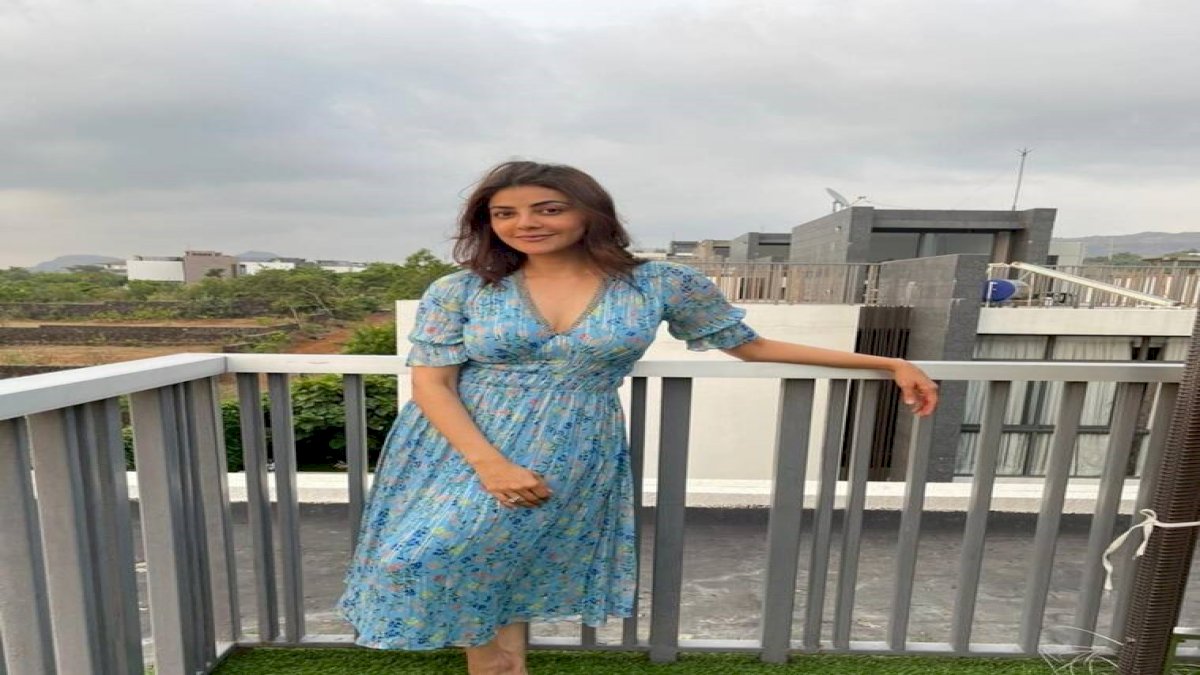 समर में लाइट कलर की ड्रेसेज देंगी कूल लुक और भरपूर कम्फर्ट समर में लाइट कलर की ड्रेसेज देंगी कूल लुक और भरपूर कम्फर्ट