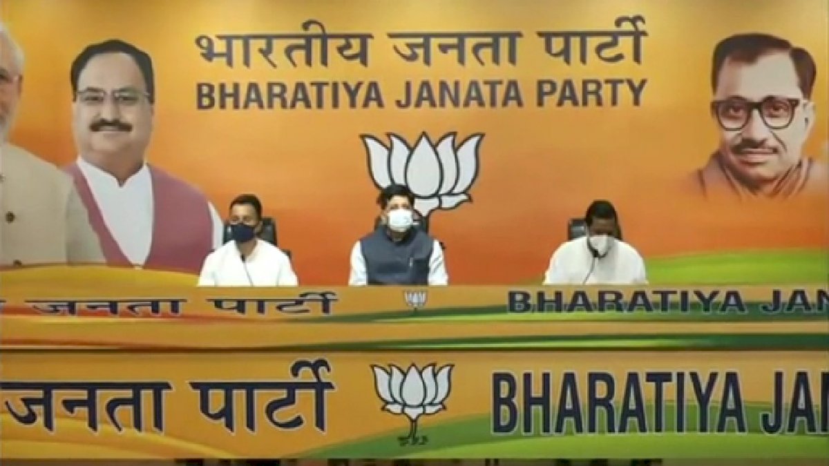 कांग्रेस छोड़ बीजेपी में शामिल हुए जितिन प्रसाद, पीयूष गोयल ने दिलाई सदस्यता कांग्रेस छोड़ बीजेपी में शामिल हुए जितिन प्रसाद, पीयूष गोयल ने दिलाई सदस्यता