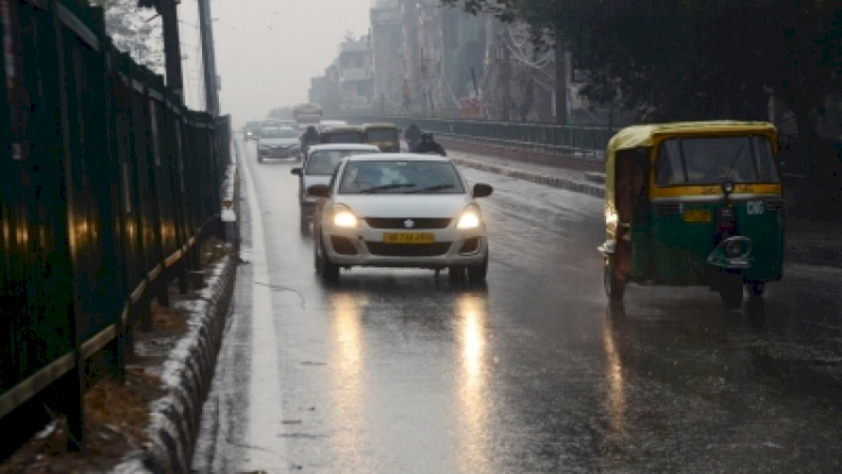 मध्यप्रदेश में हफ्ते भर पहले मानसून ने दी दस्तक, बालाघाट, बैतूल, छिंदवाड़ा में हुई मानसूनी बारिश मध्यप्रदेश में हफ्ते भर पहले मानसून ने दी दस्तक, बालाघाट, बैतूल, छिंदवाड़ा में हुई मानसूनी बारिश