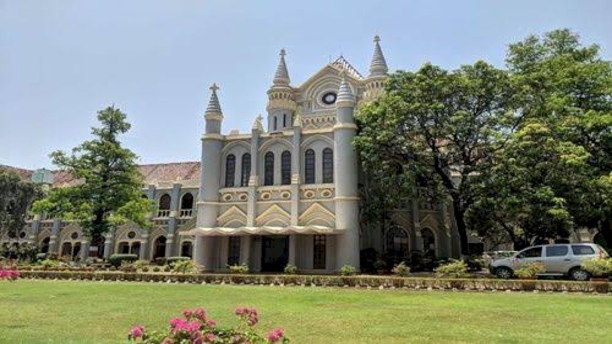 दूसरी लहर में इस्तेमाल नहीं हुए 204 वेंटिलेटर, हाई कोर्ट में शिवराज सरकार के दावों की खुली पोल दूसरी लहर में इस्तेमाल नहीं हुए 204 वेंटिलेटर, हाई कोर्ट में शिवराज सरकार के दावों की खुली पोल