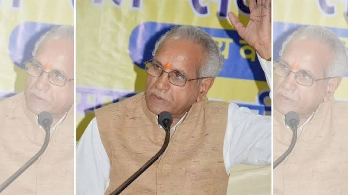 हर फैसला अपनी मनमर्जी से ले रहे हैं चंपत राय, ज़मीन घोटाले के विवाद के बीच ट्रस्ट ने ही लगा दिए चंपत राय पर गंभीर आरोप हर फैसला अपनी मनमर्जी से ले रहे हैं चंपत राय, ज़मीन घोटाले के विवाद के बीच ट्रस्ट ने ही लगा दिए चंपत राय पर गंभीर आरोप