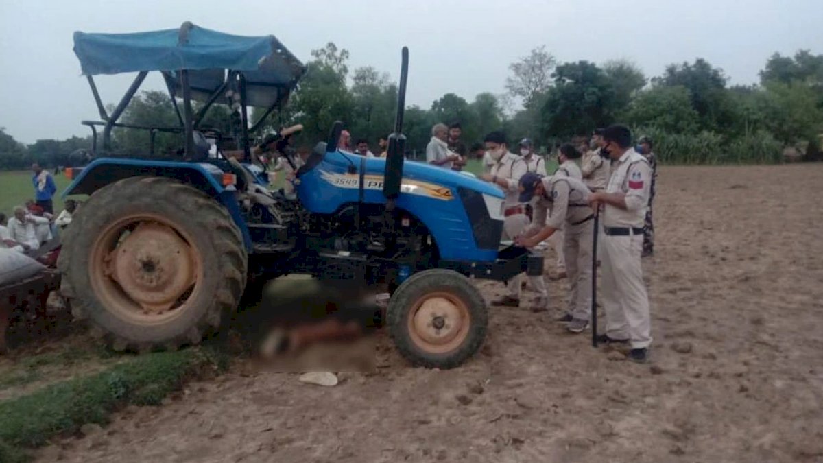 टीकमगढ़ के प्रेमपुरा गांव में जमीनी विवाद को लेकर किसान की हत्या, आरोपी रिटायर्ड पुलिसकर्मी फरार टीकमगढ़ के प्रेमपुरा गांव में जमीनी विवाद को लेकर किसान की हत्या, आरोपी रिटायर्ड पुलिसकर्मी फरार