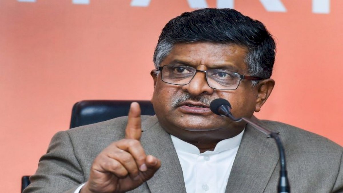 ट्विटर ने लॉक किया रविशंकर प्रसाद का अकाउंट, सस्पेंड करने की दी चेतावनी ट्विटर ने लॉक किया रविशंकर प्रसाद का अकाउंट, सस्पेंड करने की दी चेतावनी