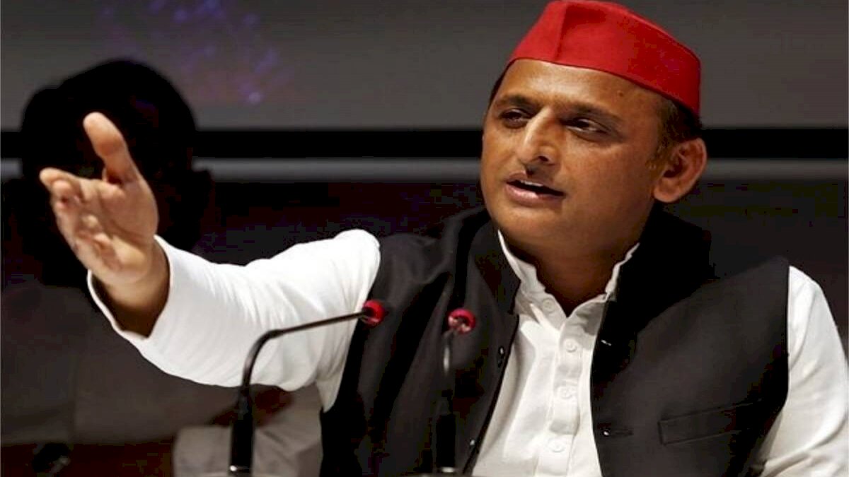 ज़िला पंचायत अध्यक्ष चुनाव में 12 जिलों में नामांकन दाखिल नहीं कर पाए सपा के प्रत्याशी, समाजवादी पार्टी ने योगी सरकार पर लगाया तानशाही और गुंडागर्दी का आरोप ज़िला पंचायत अध्यक्ष चुनाव में 12 जिलों में नामांकन दाखिल नहीं कर पाए सपा के प्रत्याशी, समाजवादी पार्टी ने योगी सरकार पर लगाया तानशाही और गुंडागर्दी का आरोप