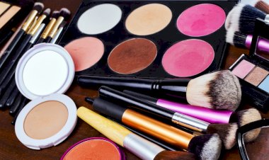 Photo Courtesy: Frends Beauty Supply Photo Courtesy: Frends Beauty Supply