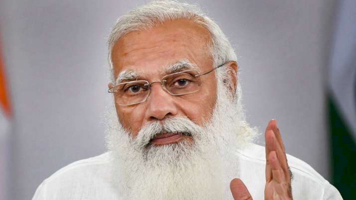 रामदेव से विवाद के बीच अब मोदी ने डॉक्टरों को दी योग पर स्टडी करने की सलाह रामदेव से विवाद के बीच अब मोदी ने डॉक्टरों को दी योग पर स्टडी करने की सलाह