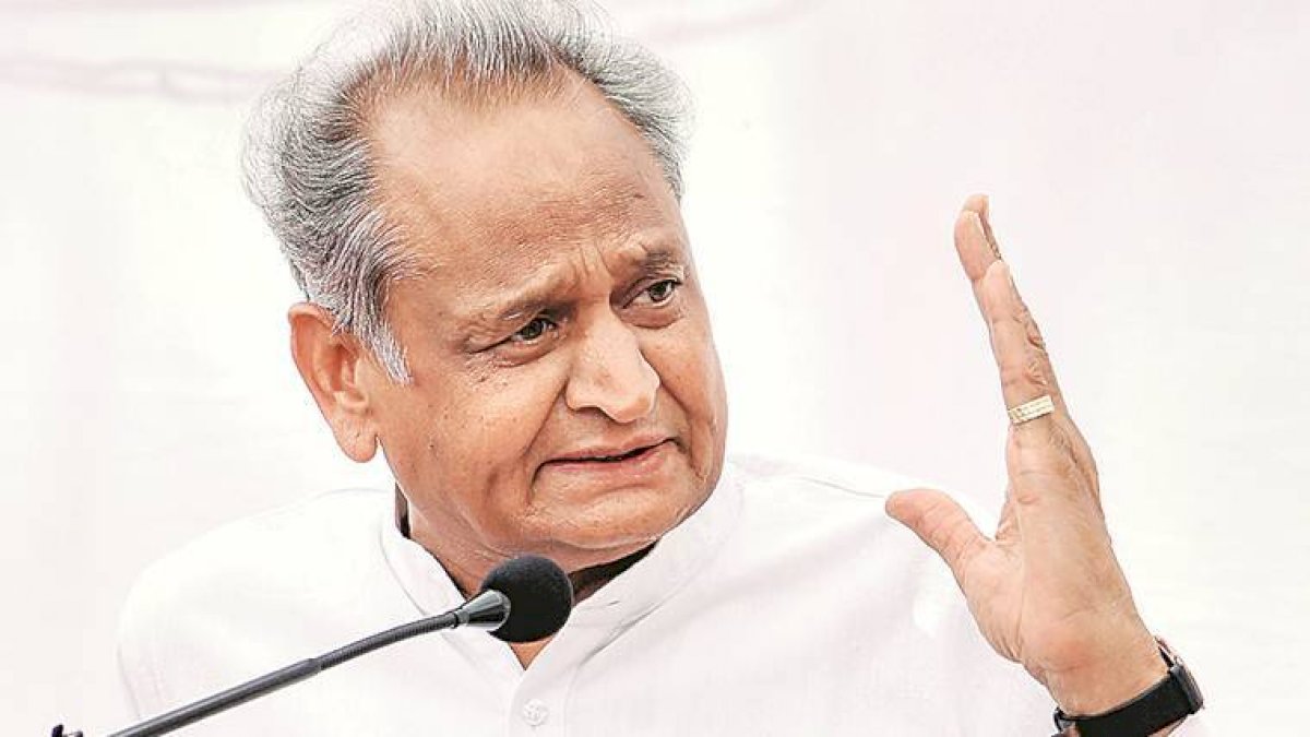 बीजेपी ने अपने एजेंडे के लिए गिरा दी जांच एजेंसियों की साख, अशोक गहलोत ने साधा बीजेपी पर निशाना बीजेपी ने अपने एजेंडे के लिए गिरा दी जांच एजेंसियों की साख, अशोक गहलोत ने साधा बीजेपी पर निशाना