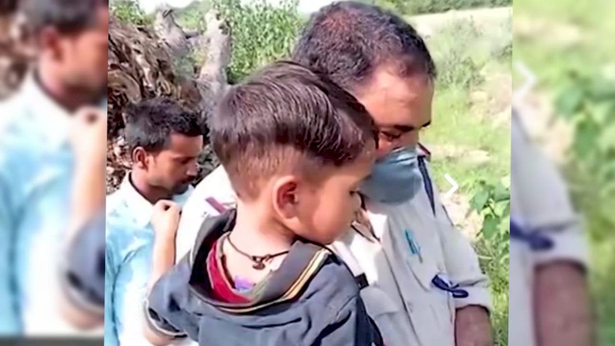 तीन वर्षीय मासूम बच्चे ने की मां के शव की पहचान, पुलिस को बताया, ये मेरी मम्मी है, इन्हें पापा ने मारा तीन वर्षीय मासूम बच्चे ने की मां के शव की पहचान, पुलिस को बताया, ये मेरी मम्मी है, इन्हें पापा ने मारा
