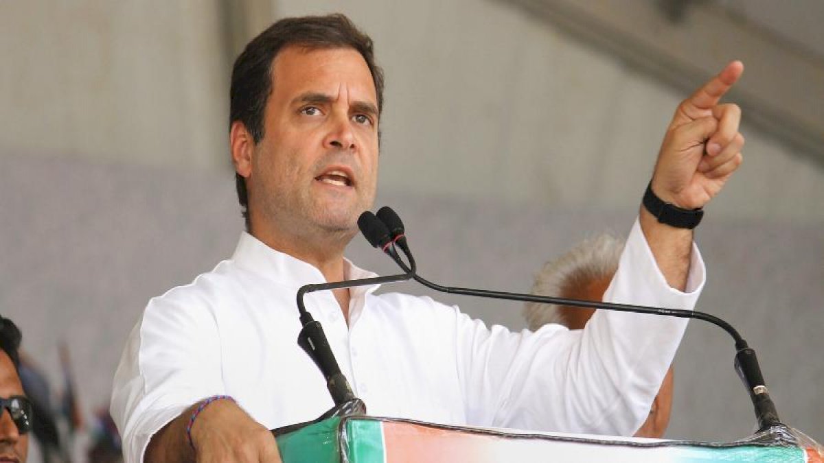 मोदी सरकार में जारी है महंगाई का विकास, बढ़ती मंहगाई को लेकर राहुल गांधी ने साधा केंद्र पर निशाना मोदी सरकार में जारी है महंगाई का विकास, बढ़ती मंहगाई को लेकर राहुल गांधी ने साधा केंद्र पर निशाना