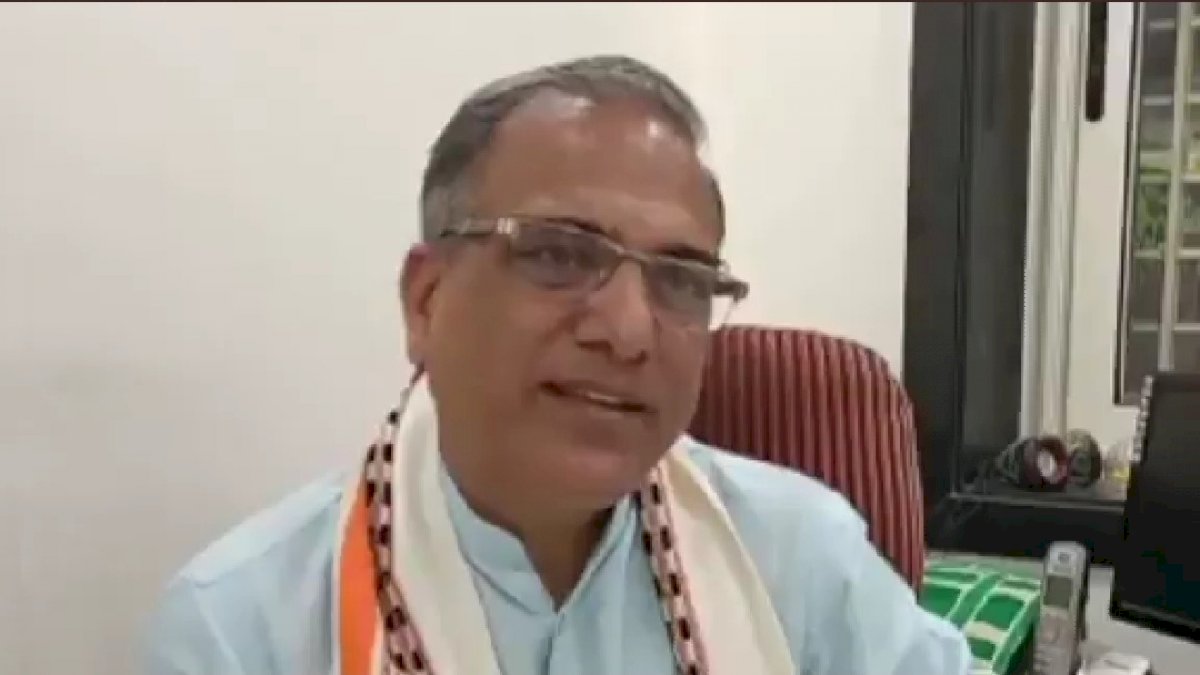 आमिर खान जैसे लोगों की वजह से बढ़ रही है आबादी, ऐसे लोगों को अंडा ही बेचना चाहिए, बीजेपी सांसद सुधीर गुप्ता का विवादित बयान आमिर खान जैसे लोगों की वजह से बढ़ रही है आबादी, ऐसे लोगों को अंडा ही बेचना चाहिए, बीजेपी सांसद सुधीर गुप्ता का विवादित बयान