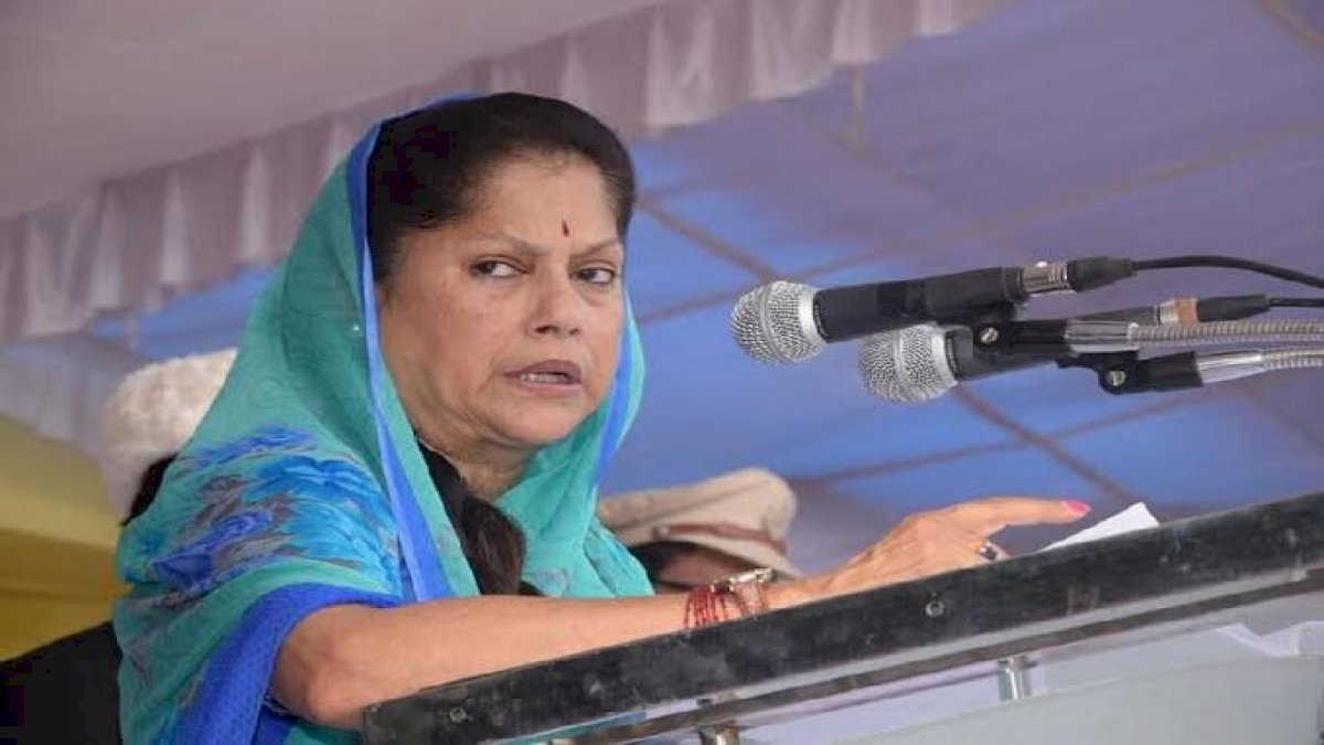 बैठक में फिर आया यशोधरा को गुस्सा, भदौरिया से कहा, आंख मत दिखाओ, भदौरिया ने कहा, सीएम तो आप हैं नहीं, मैं तो बोलूंगा बैठक में फिर आया यशोधरा को गुस्सा, भदौरिया से कहा, आंख मत दिखाओ, भदौरिया ने कहा, सीएम तो आप हैं नहीं, मैं तो बोलूंगा