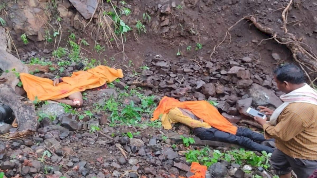 बड़वानी में खाई में गिरा यात्री वाहन 8 लोगों की मौत, 4 घायल, प्रधानमंत्री ने किया मदद का ऐलान बड़वानी में खाई में गिरा यात्री वाहन 8 लोगों की मौत, 4 घायल, प्रधानमंत्री ने किया मदद का ऐलान