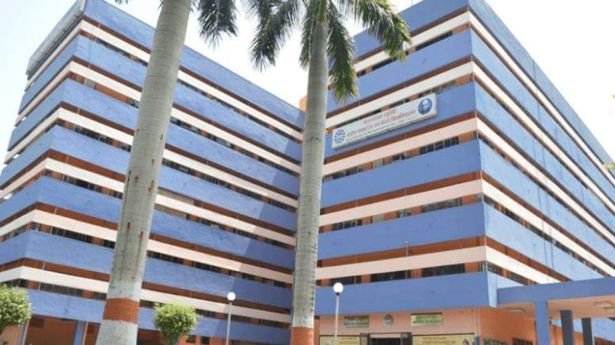 MCU में पत्रकारिता के प्रोफेसर पर छात्रों को उकसाने का आरोप, WhatsApp ग्रुप में भेजा भड़काऊ वीडियो MCU में पत्रकारिता के प्रोफेसर पर छात्रों को उकसाने का आरोप, WhatsApp ग्रुप में भेजा भड़काऊ वीडियो