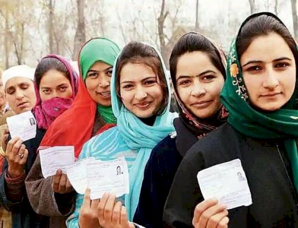 Photo Courtesy : National Herald Photo Courtesy : National Herald