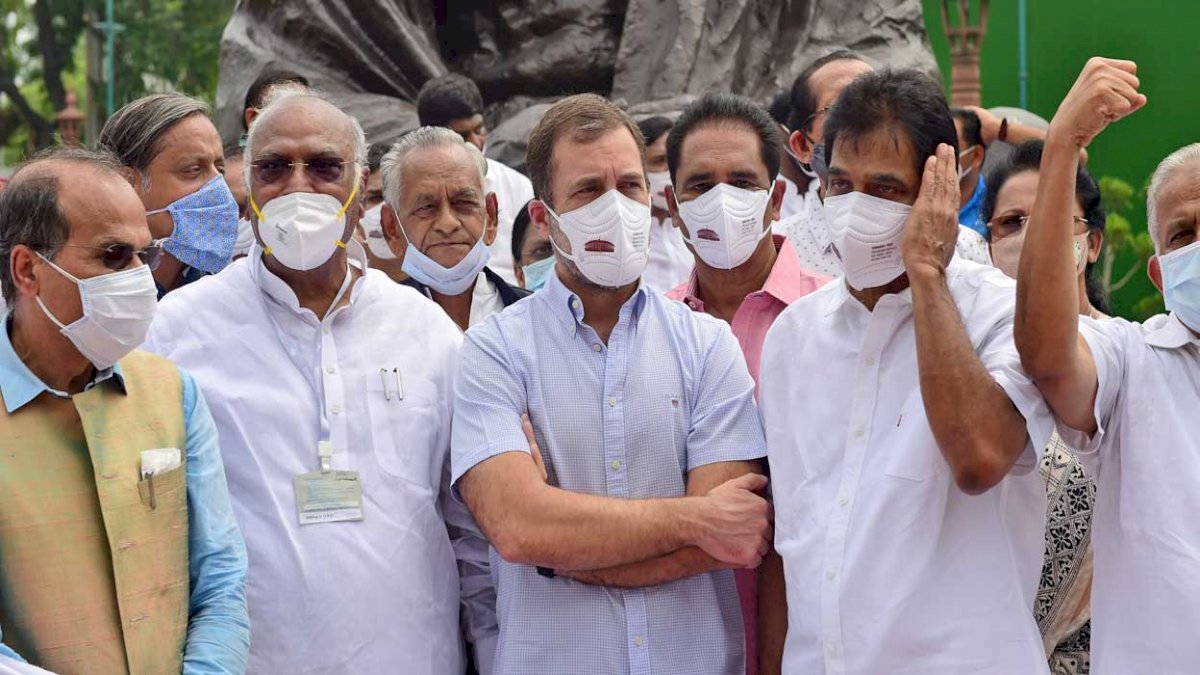 राष्ट्रपति से मिलेगा कांग्रेस का प्रतिनिधिमंडल, लखीमपुर खीरी मामले में सौंपेगा ज्ञापन राष्ट्रपति से मिलेगा कांग्रेस का प्रतिनिधिमंडल, लखीमपुर खीरी मामले में सौंपेगा ज्ञापन