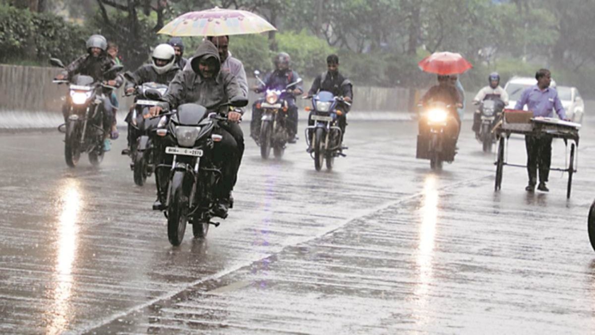 ब्रेक के बाद फिर लौट रहा मध्यप्रदेश में मानसून, 12 जिलों में भारी बारिश को लेकर अलर्ट जारी ब्रेक के बाद फिर लौट रहा मध्यप्रदेश में मानसून, 12 जिलों में भारी बारिश को लेकर अलर्ट जारी