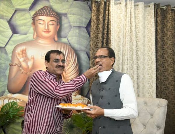 Photo Courtesy: Punjab Kesari Photo Courtesy: Punjab Kesari
