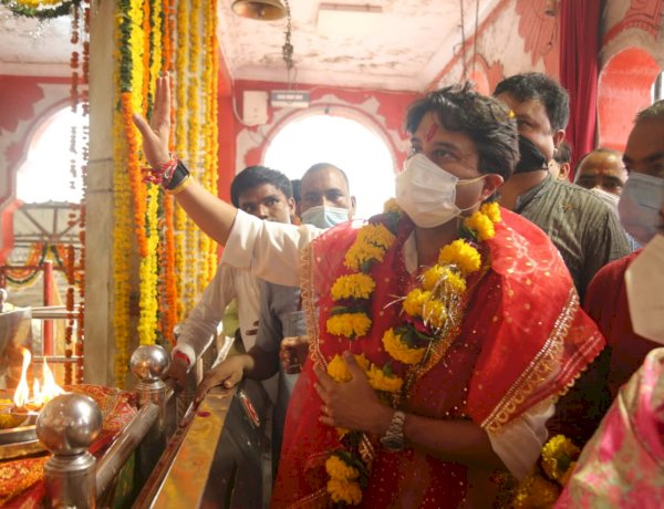 Photo Courtesy : Twitter Photo Courtesy : Twitter