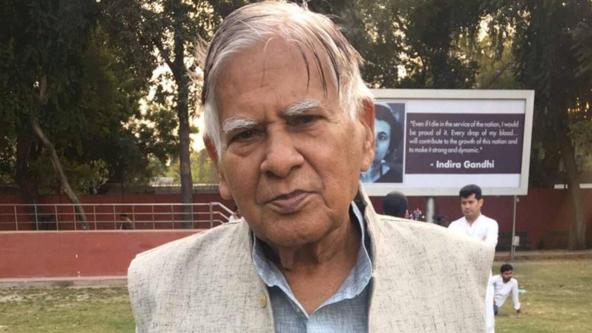 छत्तीसगढ़ के मुख्यमंत्री भूपेश बघेल के पिता गिरफ्तार, ब्राह्मणों के खिलाफ आपत्तिजनक कमेंट मामले में हुई गिरफ्तारी छत्तीसगढ़ के मुख्यमंत्री भूपेश बघेल के पिता गिरफ्तार, ब्राह्मणों के खिलाफ आपत्तिजनक कमेंट मामले में हुई गिरफ्तारी