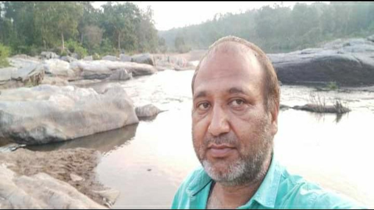 बीजेपी नेता ने भोपाल में अपने दो दोस्तों के साथ मिलकर नाबालिग का किया गैंगरेप, डिंडौरी से गिरफ्तार बीजेपी नेता ने भोपाल में अपने दो दोस्तों के साथ मिलकर नाबालिग का किया गैंगरेप, डिंडौरी से गिरफ्तार