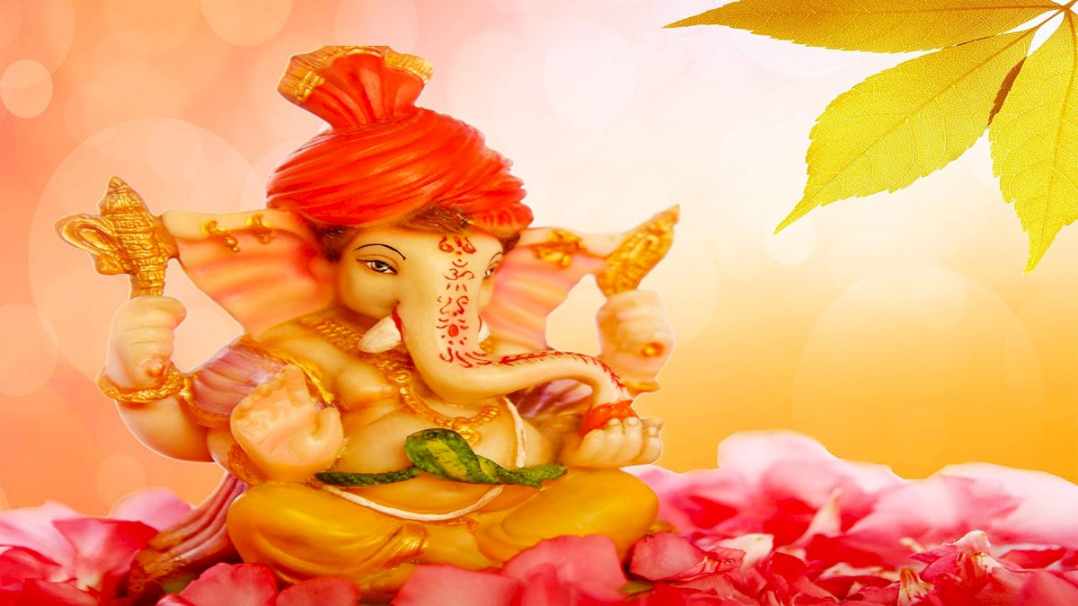 छोटे-छोटे उपायों से प्रसन्न होंगे गजानन, विघ्नहर्ता बनाएंगे भक्तों के बिगड़े काम छोटे-छोटे उपायों से प्रसन्न होंगे गजानन, विघ्नहर्ता बनाएंगे भक्तों के बिगड़े काम
