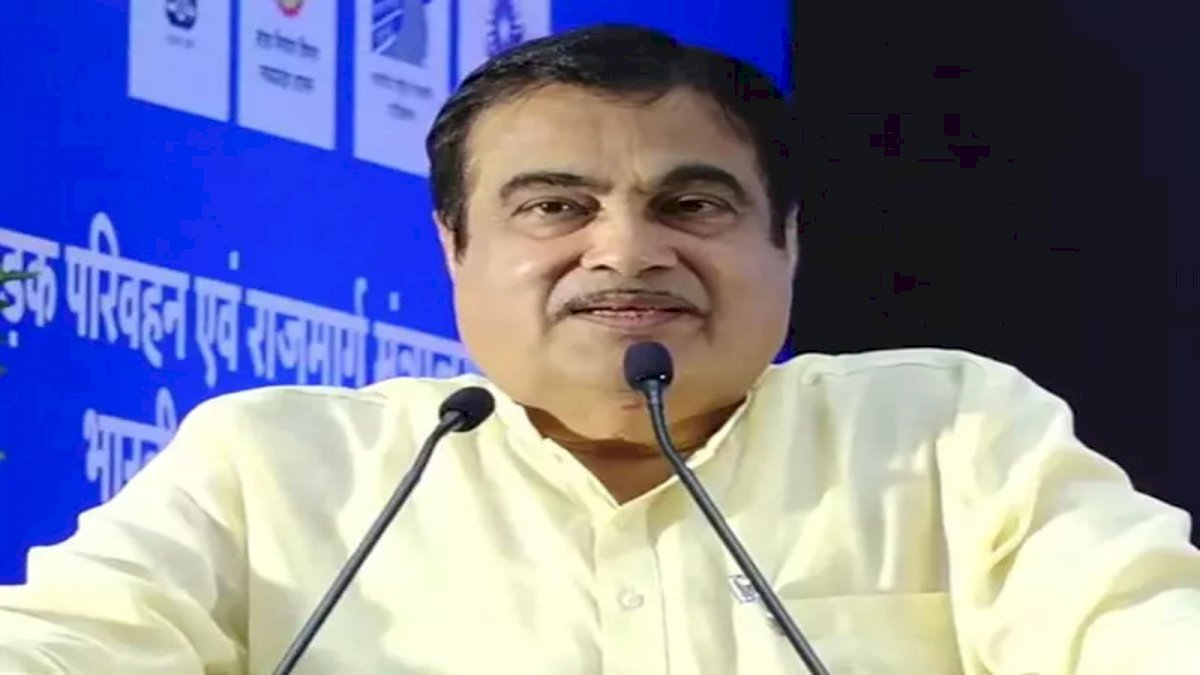 मैं फोकट क्लास का समर्थक नहीं, अच्छी सर्विस चाहिए तो पैसा देना पड़ेगा: नितिन गडकरी मैं फोकट क्लास का समर्थक नहीं, अच्छी सर्विस चाहिए तो पैसा देना पड़ेगा: नितिन गडकरी