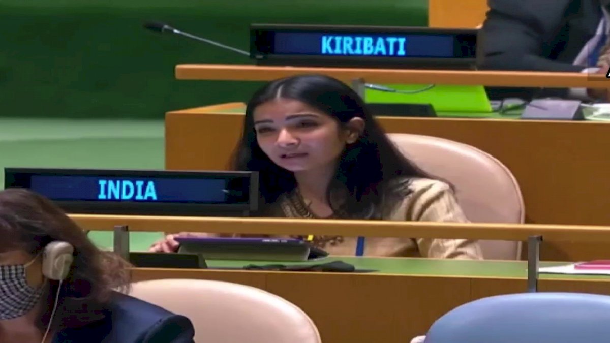 जम्मू-कश्मीर और लद्दाख हमारे थे, हैं और रहेंगे, आप POK तुरंत खाली करें, UN में पाकिस्तान को भारत का जवाब जम्मू-कश्मीर और लद्दाख हमारे थे, हैं और रहेंगे, आप POK तुरंत खाली करें, UN में पाकिस्तान को भारत का जवाब