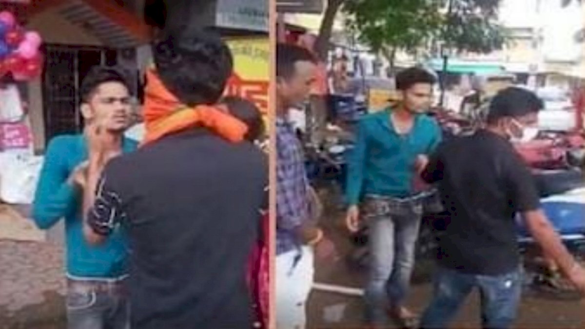 बैतूल में सरेआम बहन की पिटाई, प्रेमी के साथ गयी बहन को भाई ने बाल पकड़कर घसीटा बैतूल में सरेआम बहन की पिटाई, प्रेमी के साथ गयी बहन को भाई ने बाल पकड़कर घसीटा