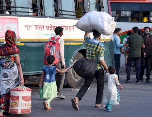 Photo Courtesy: Aajtak Photo Courtesy: Aajtak