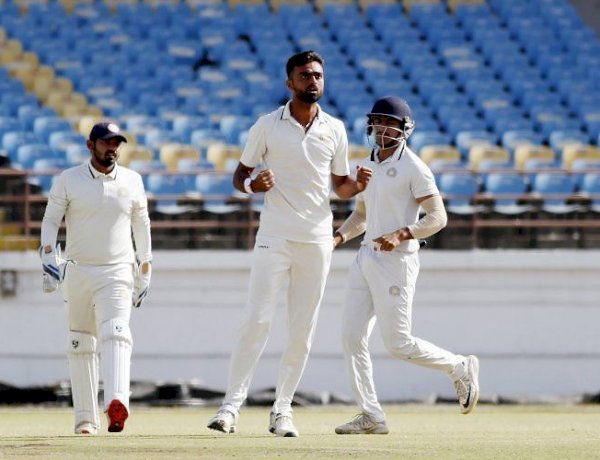 Photo Courtesy : Sportskeeda Photo Courtesy : Sportskeeda