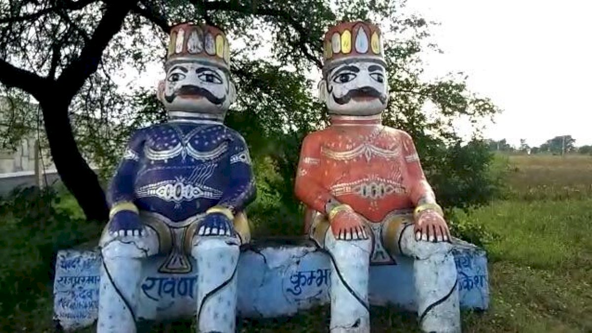 मनोकामना पूरी करने वाला रावण, राजगढ़ के भाटखेड़ी गांव में 150 साल से हो रही रावण और कुंभकर्ण की पूजा मनोकामना पूरी करने वाला रावण, राजगढ़ के भाटखेड़ी गांव में 150 साल से हो रही रावण और कुंभकर्ण की पूजा