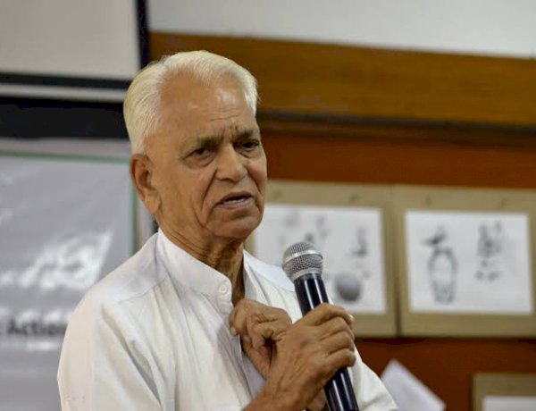Photo Courtesy: Wikipedia Photo Courtesy: Wikipedia