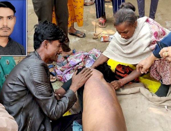 Photo Courtesy: Aajtak Photo Courtesy: Aajtak