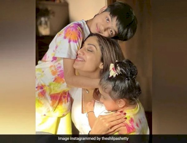 शिल्पा को आया अपने बच्चों पर प्यार, सोशल मीडिया पर लिखा दिल को छू लेने वाला नोट शिल्पा को आया अपने बच्चों पर प्यार, सोशल मीडिया पर लिखा दिल को छू लेने वाला नोट