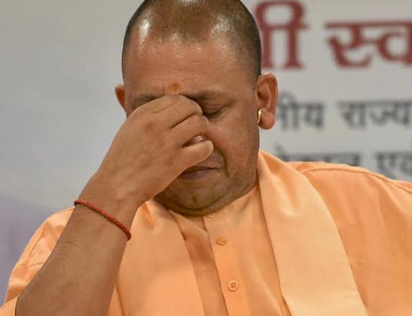 अयोध्या नहीं गोरखपुर से लड़ेंगे योगी आदित्य नाथ चुनाव, अखिलेश ने कहा बीजेपी ने पहले ही भेज दिया घर अयोध्या नहीं गोरखपुर से लड़ेंगे योगी आदित्य नाथ चुनाव, अखिलेश ने कहा बीजेपी ने पहले ही भेज दिया घर