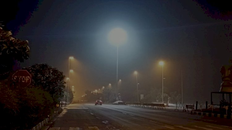 भोपाल की सर्द सुबह जब विजि़बिलिटी हुई 50 मीटर से कम