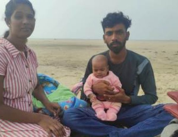 आर्थिक बदहाली, भोजन की किल्लत के चलते श्रीलंकाई शरणार्थियों का पहला जत्था भारत पहुंचा